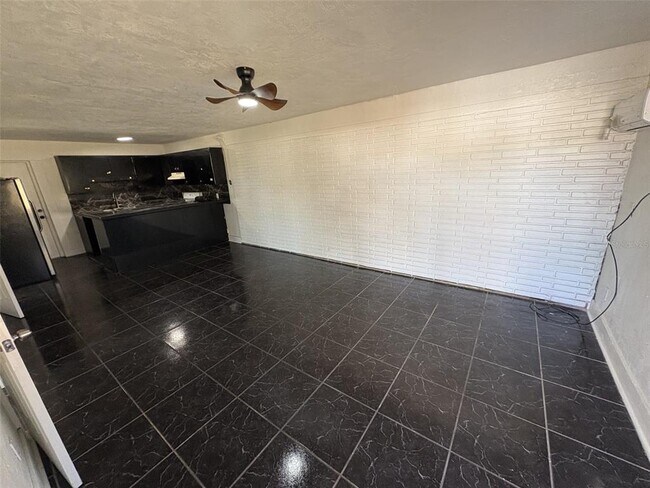 Foto del edificio - 1836 SW Harlem Cir