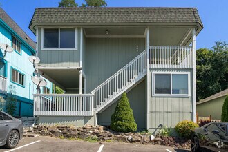 Building Photo - 363 Earlington Ave SW