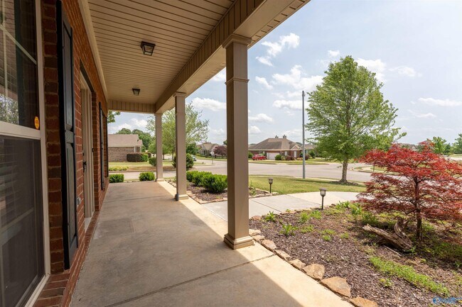 Foto del edificio - 211 Cozy Creek Rd