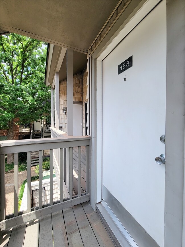 Building Photo - 2829 Timmons Ln
