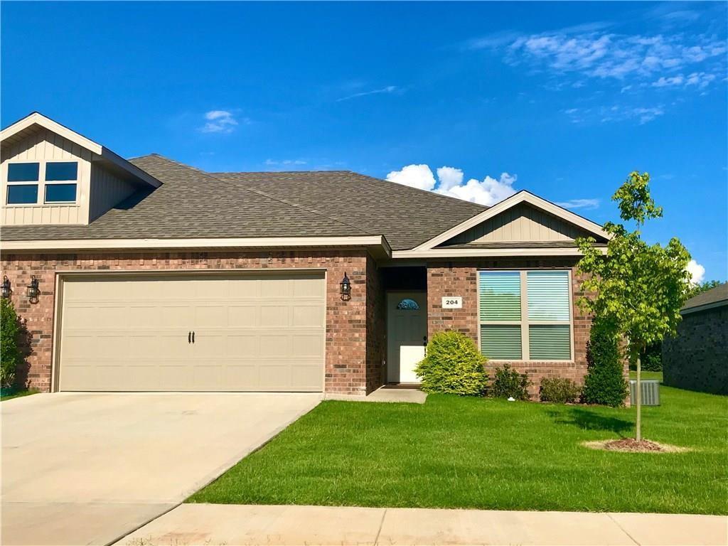 204 Alder St, Pea Ridge, AR 72751 Townhome Rentals in Pea Ridge AR