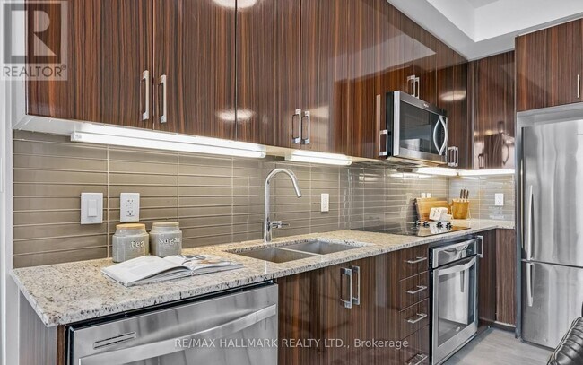 Photo du bâtiment - 9608 Yonge St