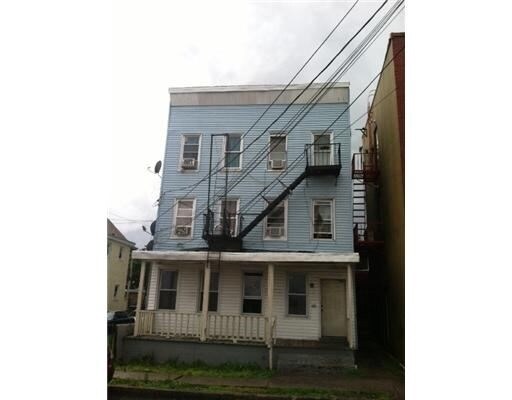Primary Photo - 285 Bertrand Ave