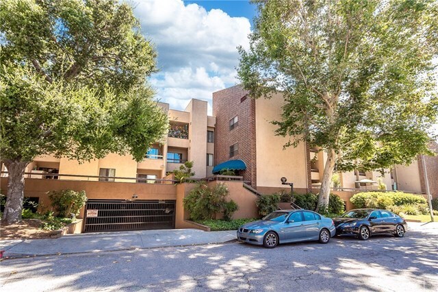 Foto del edificio - 460 Oak St