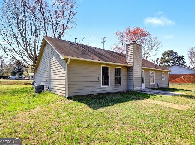 Foto del edificio - 608 S Jeff Davis Dr
