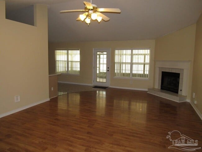 Building Photo - 3142 Seafarer's Way