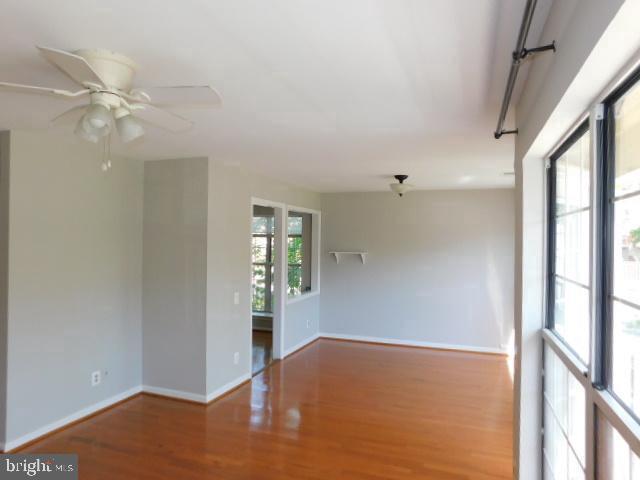 Primary Photo - 8200 Crossbrook Ct
