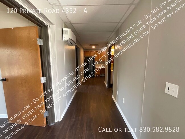 Building Photo - **MOVE IN SPECIAL- $99 FIRST MONTH RENT** ...