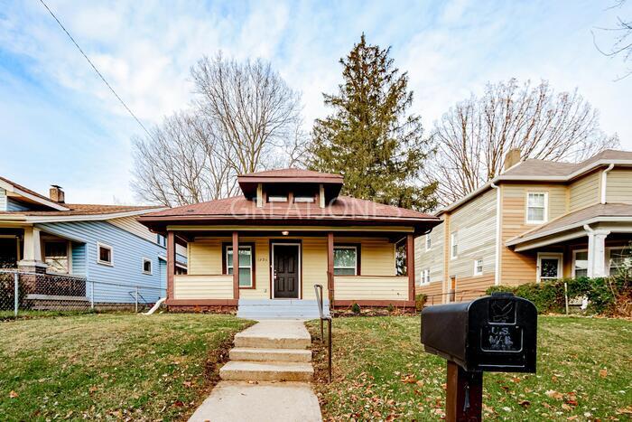 Primary Photo - 1226 W Congress Ave