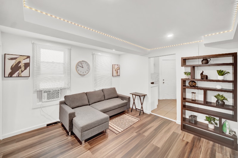 Photo - 1721 N Kimball Ave (Chicago, IL)