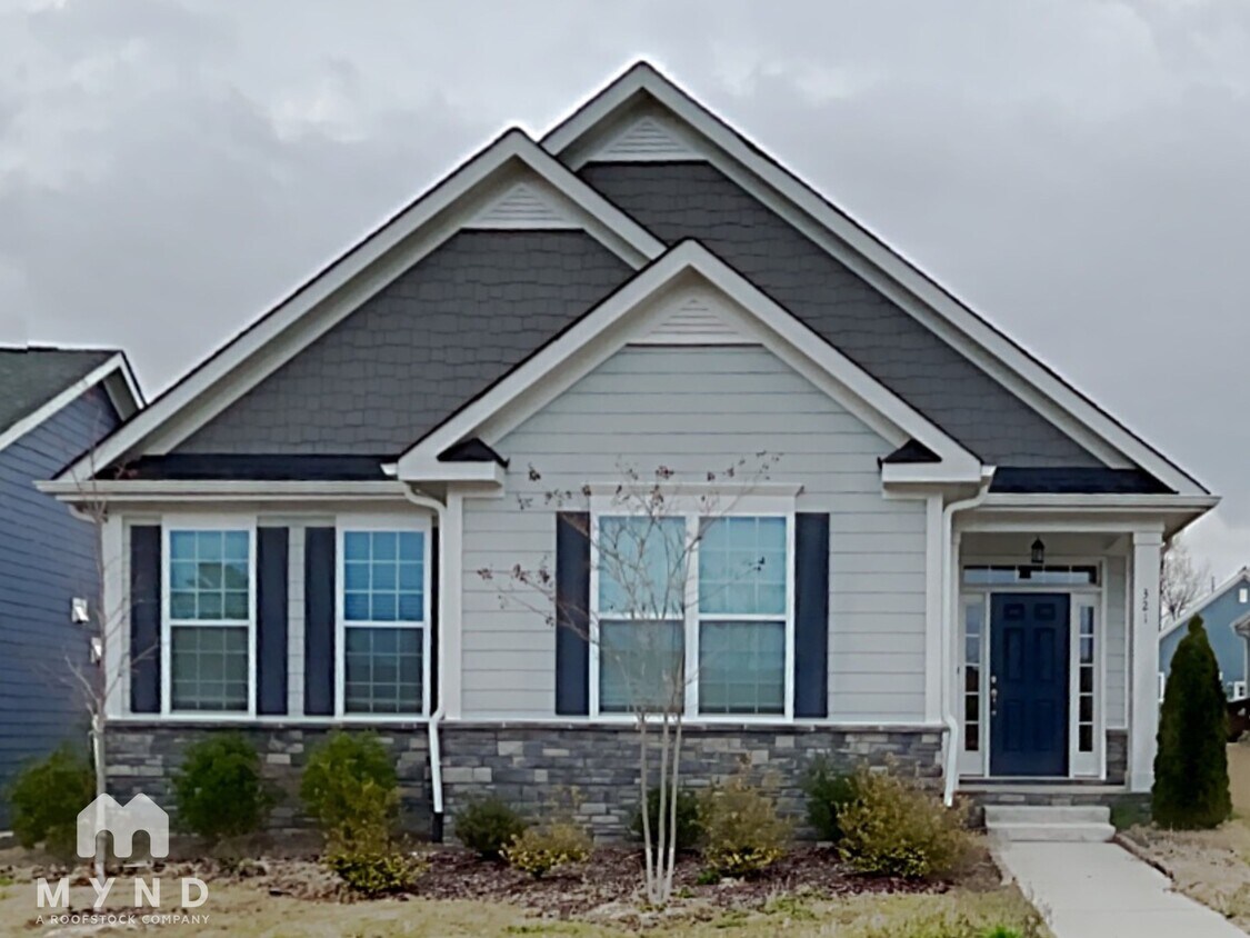Foto principal - 321 Midnight Moon Dr