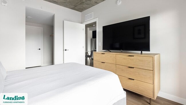 Building Photo - 1375 E Hampden Ave