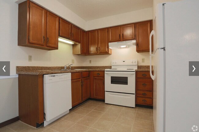 Kitchen - 11 Diego Ct