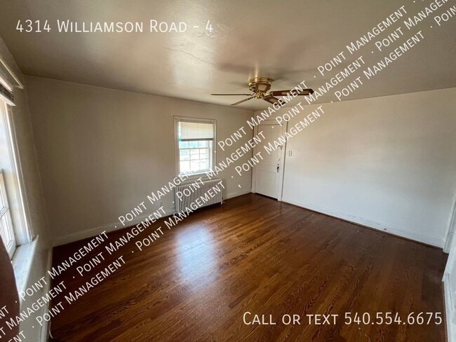 Building Photo - Upper Level 1 Bed 1 Bath Off Williamson Rd.