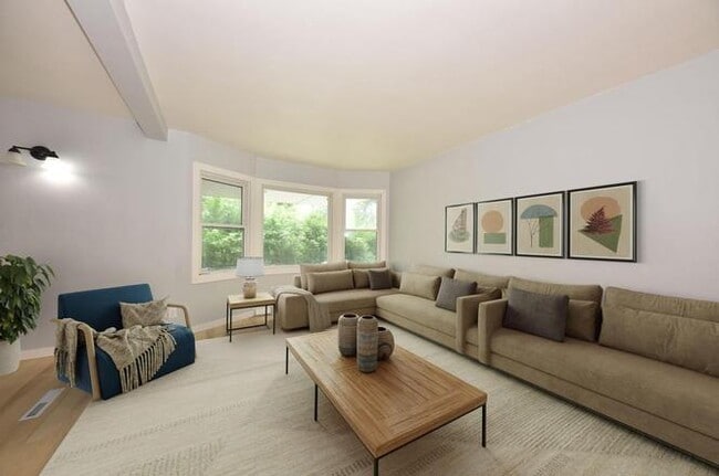 Building Photo - 2129 N 47th St