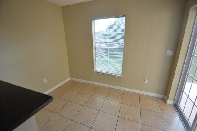 Foto del edificio - 1107 Elkcam Blvd