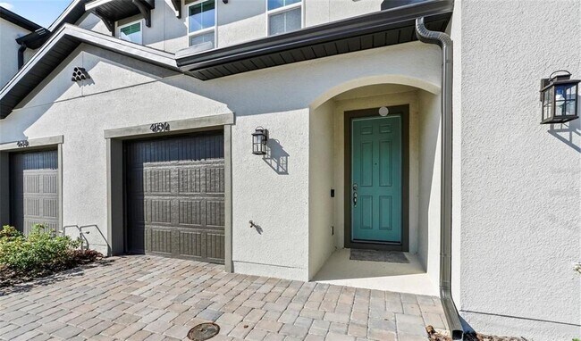 Foto del edificio - 4534 Small Creek Rd