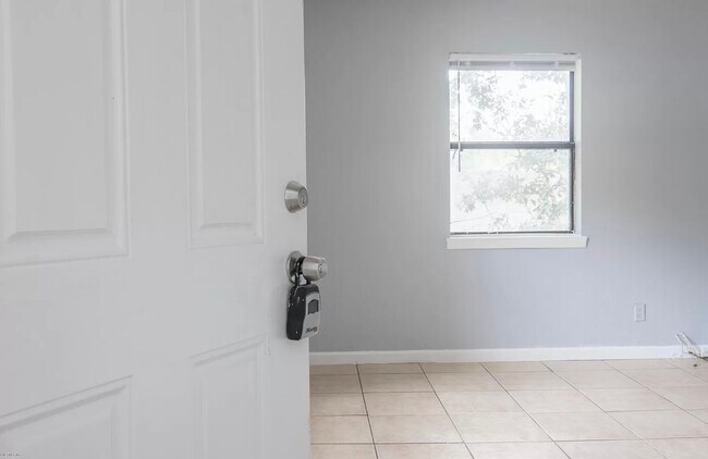 Foto del edificio - 2678 Ernest Street