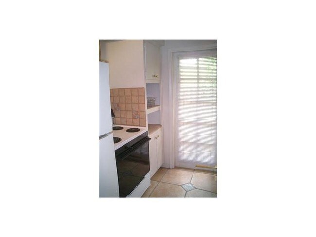 Building Photo - 4542 Sea Grape Dr