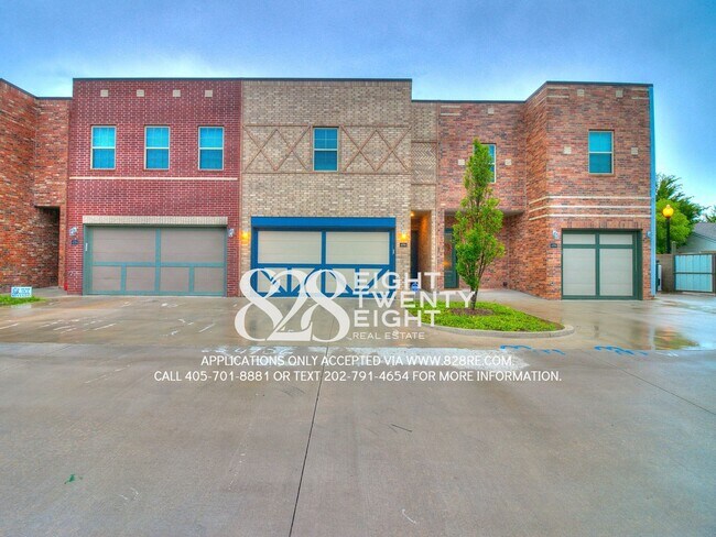 Foto del edificio - West Norman Urban Contemporary 3 Bed/2.5 Bath West Main Lofts Townhome Available Now!