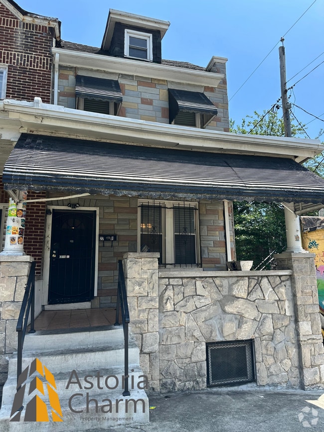 Building Photo - 2201 Bryant Ave