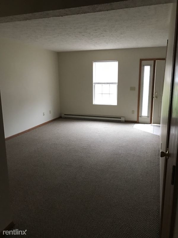 Building Photo - 3 br, 2 bath Townhome - 4126 Wilson Ave