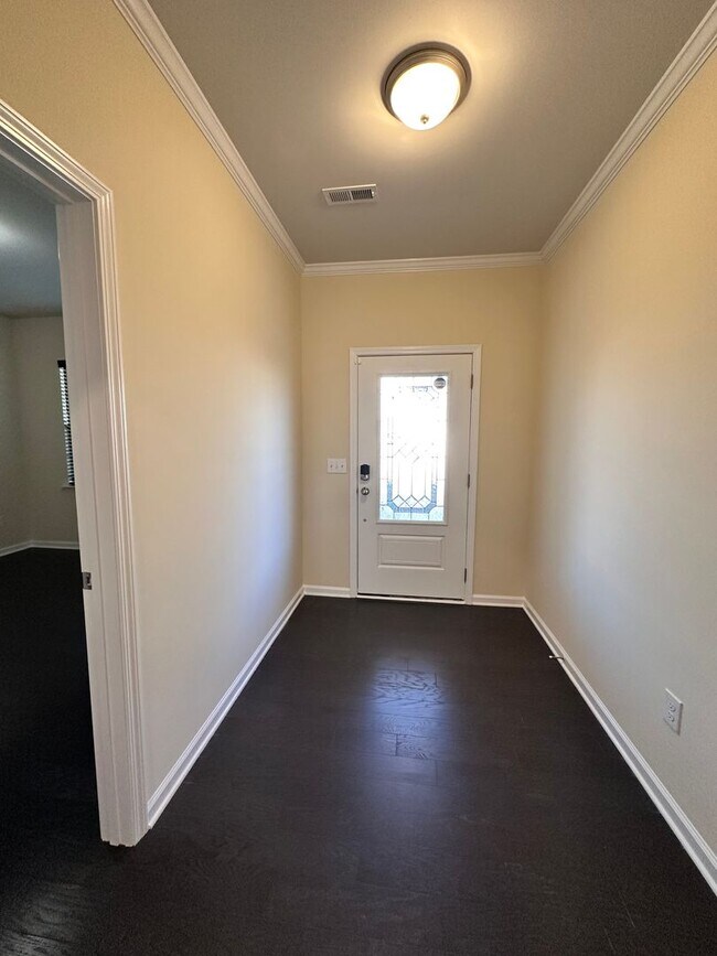 Building Photo - Exclusively Offered By Muse Realty Rentals, LLC