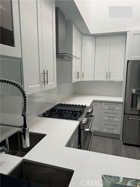 Foto principal - 325 Dahlia Pl