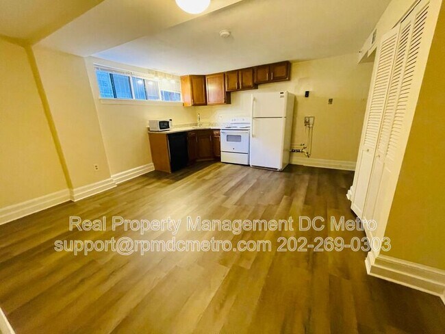 Foto del edificio - 815 Maryland Ave. NE