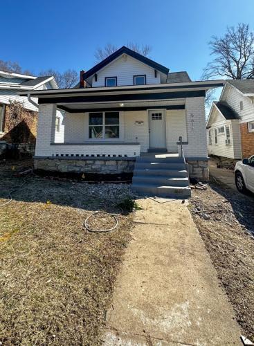 Foto principal - 5611 Park Ave