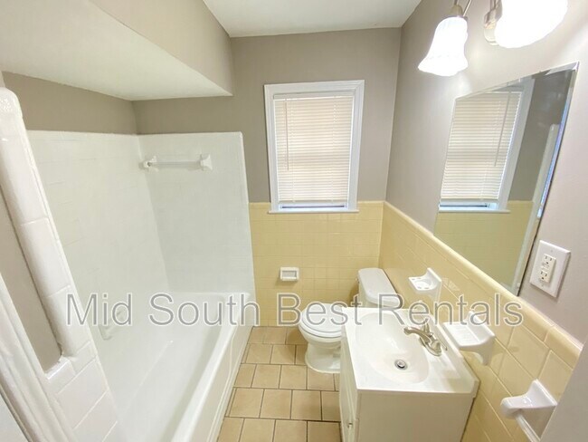 Building Photo - 3462 Knight Rd