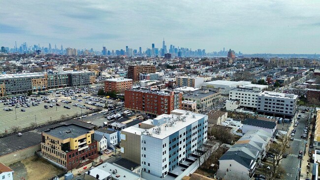 Foto del edificio - 187 Culver Ave