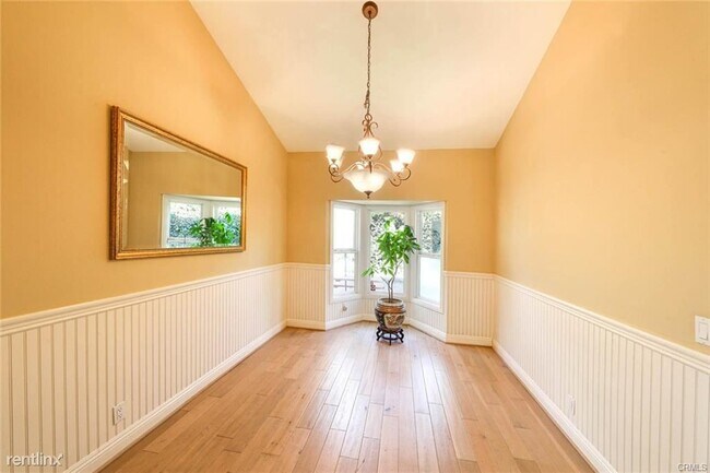 Building Photo - 4 br, 3 bath House - 12 Bluejay