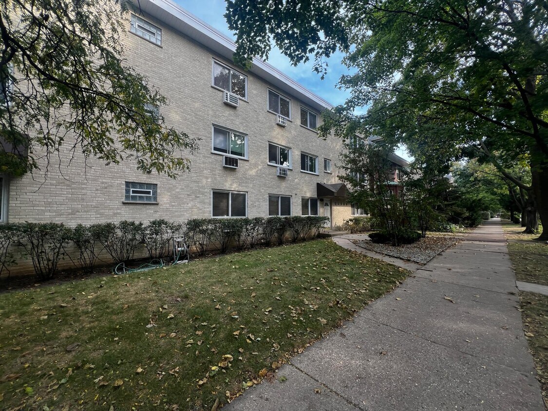 5425 N Paulina St Unit 1N, Chicago, IL 60640 Condo for Rent in