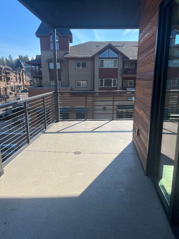 Building Photo - 1579 W Riverstone Dr