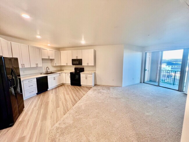 Foto del edificio - Available now in Ho‘opili! – 1 BR/1 BA with 2 Tandem Parking