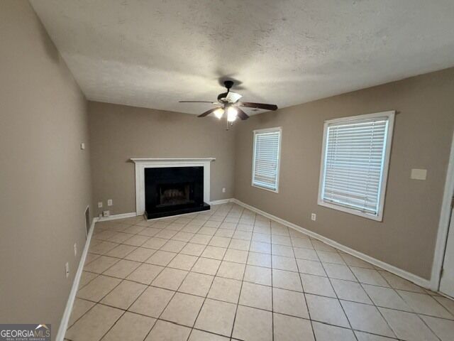 Foto del edificio - 994 Hickory Bend Rd