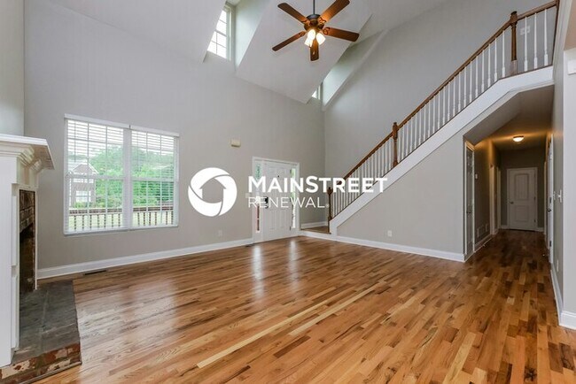 Foto del edificio - 3 Bedroom Pet-Friendly Home in Villa Rica, GA with Main Street Renewal