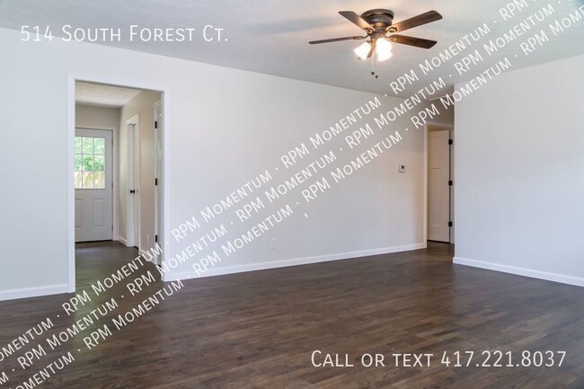 Building Photo - 514 S Forest Ave