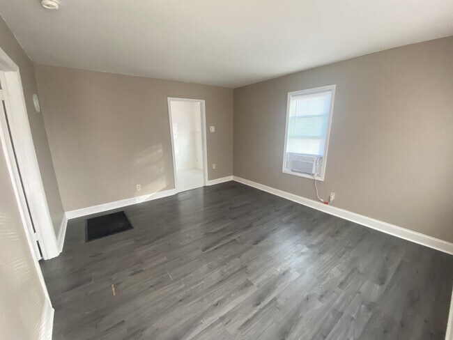 Foto del edificio - 854 S Crestway St