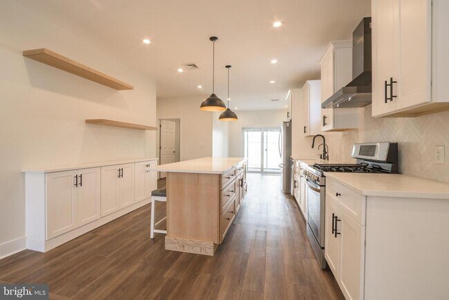 Foto del edificio - 2106 Manton St