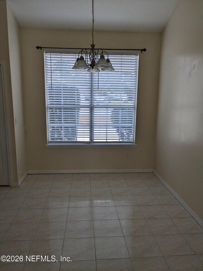 Foto del edificio - 14090 W Waverly Falls Ln