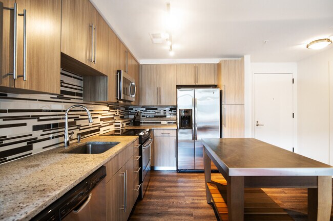 Foto del edificio - 625 H St NE