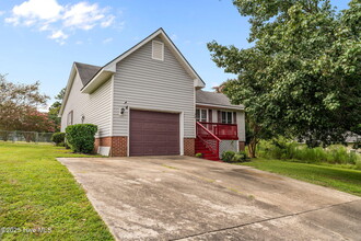 Building Photo - 39 Orrin Ct