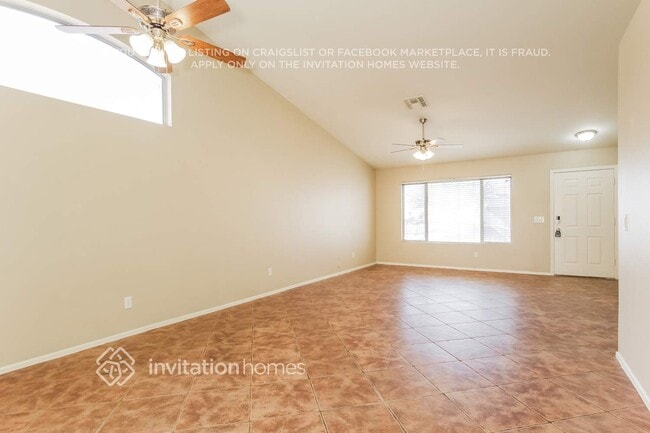 Foto del edificio - 8703 N 112th Ave