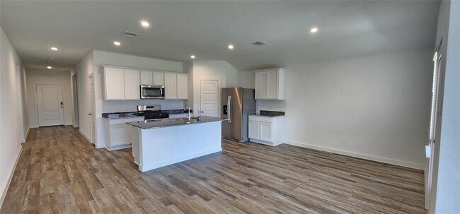 Building Photo - 1110 Toledo Bend Pass