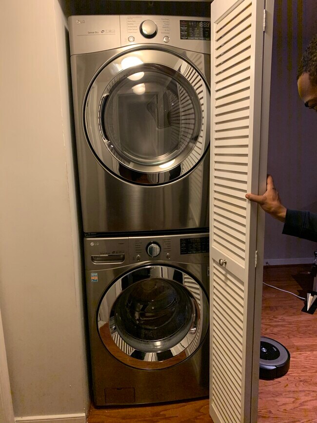 New washer & dryer - 4067 S Four Mile Run Dr