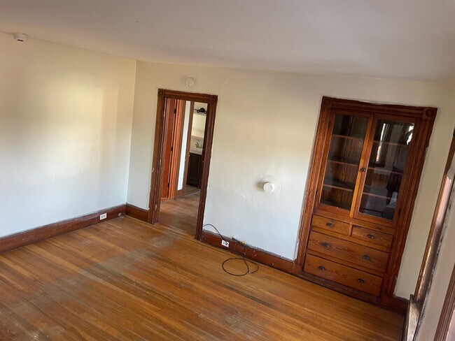 Foto del edificio - 651 Lake Ave, #3, Manchester NH 03103