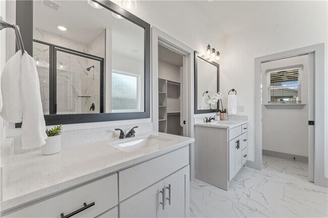 Foto del edificio - 3206 SW Rosemont Ave