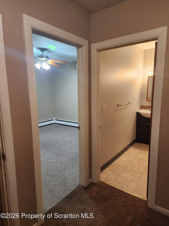 Foto del edificio - 16 Watkins St